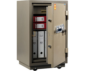 Огнестойкий сейф Сейф VALBERG FRS-80.T-KL